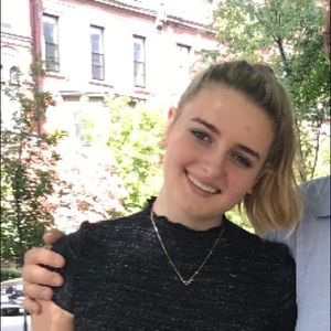 Meet your Posher, Josephina